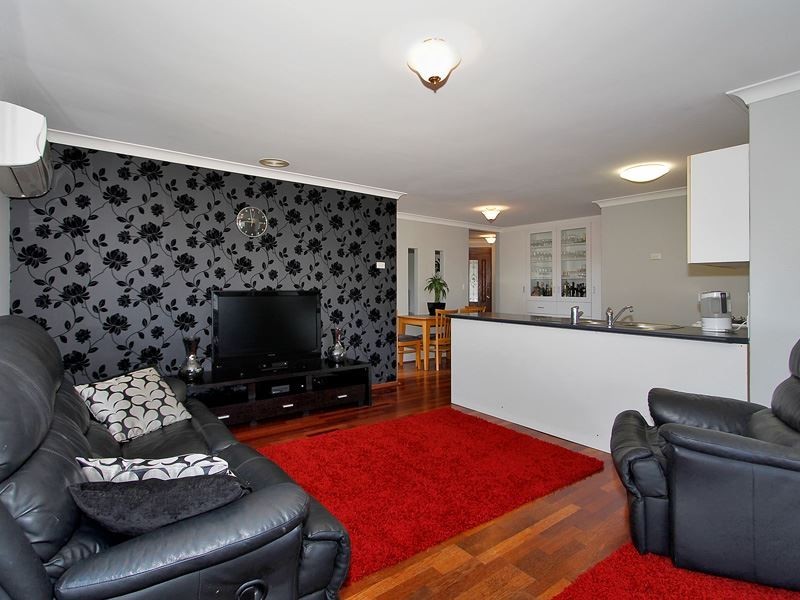 15 Alpin Court, Coolbellup WA 6163