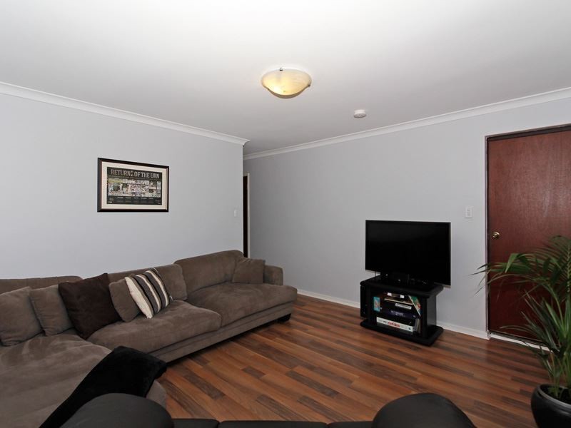 7/12 Philmore Crescent, Kardinya WA 6163