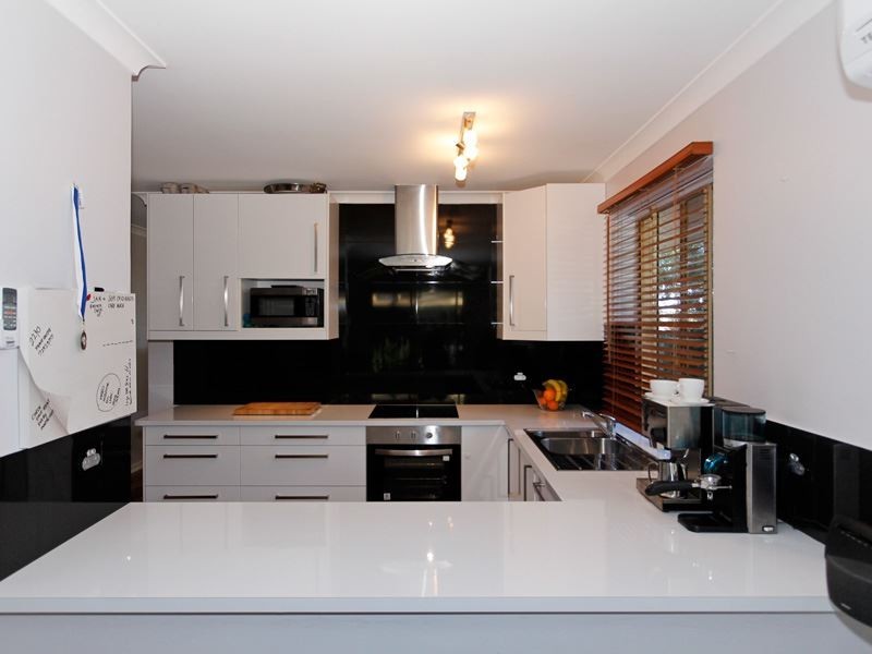 7/12 Philmore Crescent, Kardinya WA 6163