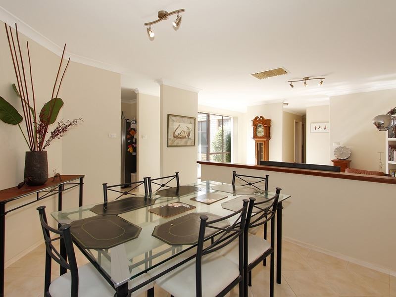 1 Green Court, Kardinya WA 6163