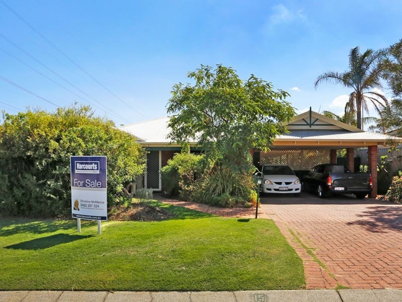 15 Michigan Heights, Success WA 6164