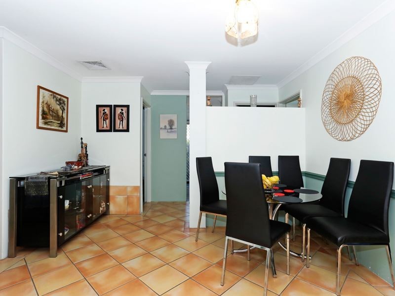 15 Michigan Heights, Success WA 6164