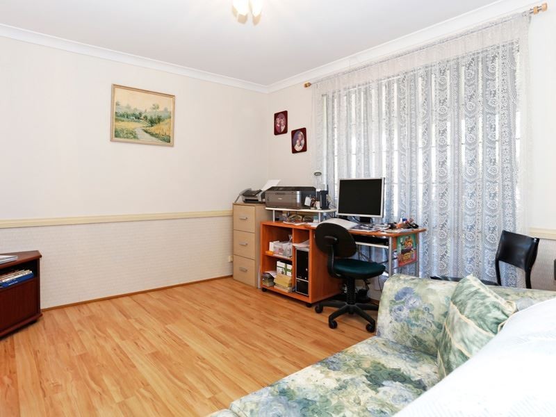 15 Michigan Heights, Success WA 6164