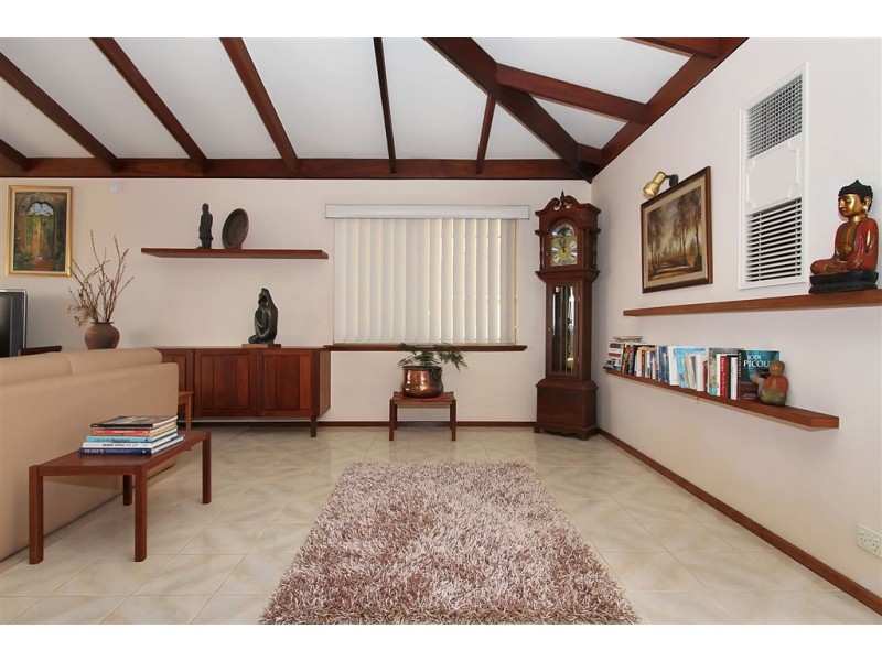 14 Whelan Road, Kardinya WA 6163