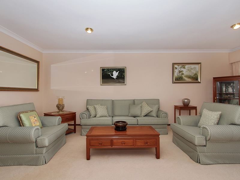 14 Whelan Road, Kardinya WA 6163