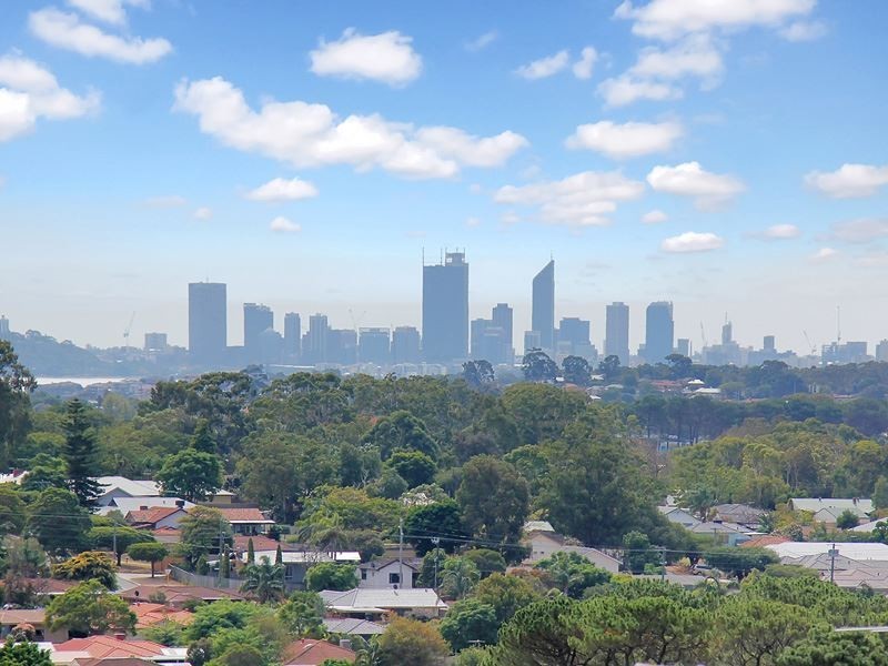 14 Whelan Road, Kardinya WA 6163