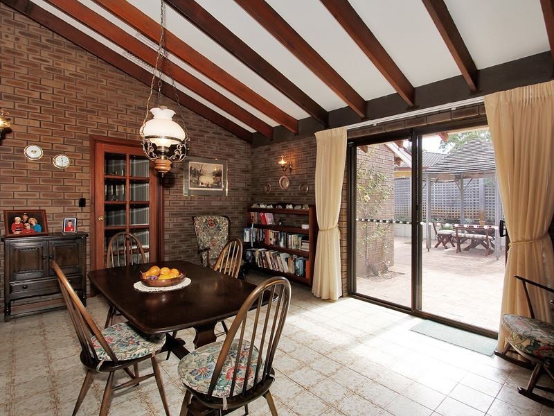 12 Norfolk Court, Bateman WA 6150