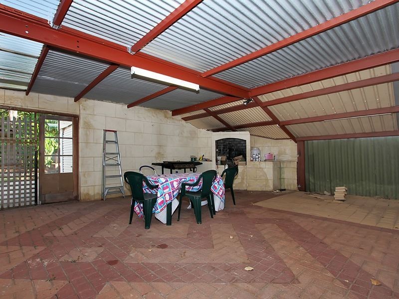 23 Carvie Street, Hillman WA 6168