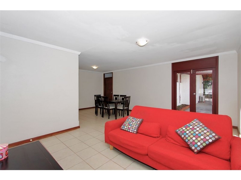 2/47 South Street, Kardinya WA 6163