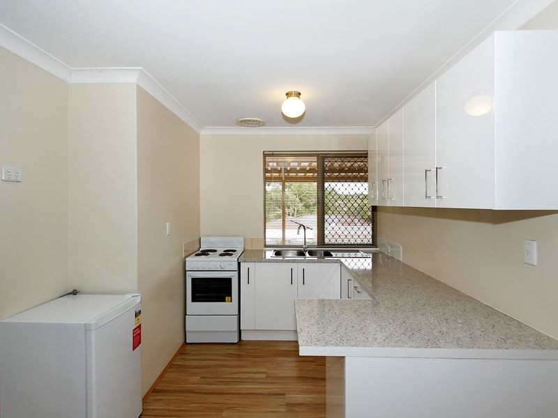 5 Palmerose Court, North Lake WA 6163