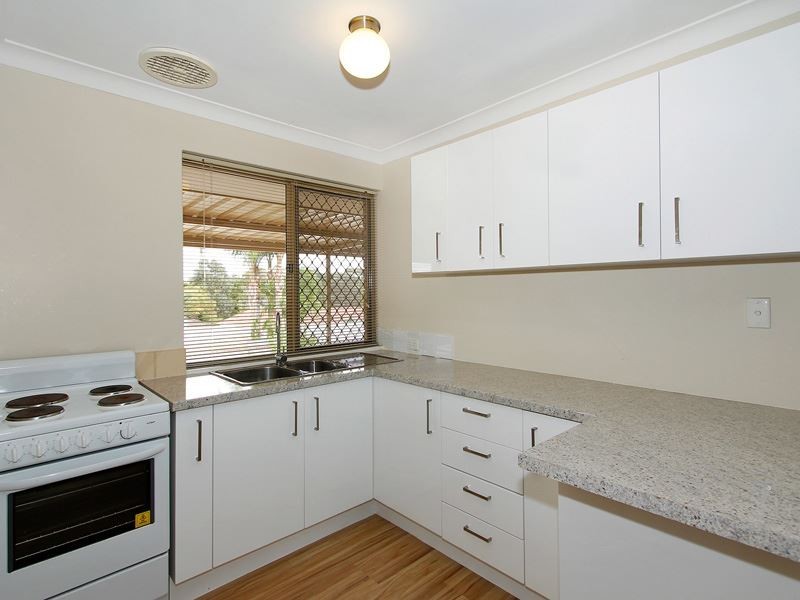 5 Palmerose Court, North Lake WA 6163