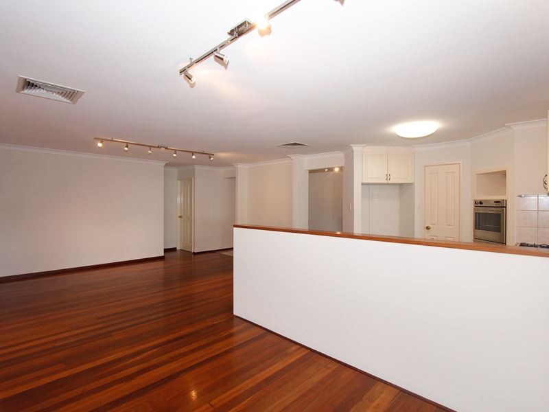 13 Alsop place, Kardinya WA 6163