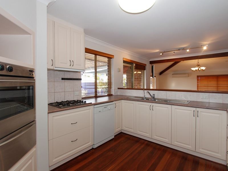 13 Alsop place, Kardinya WA 6163
