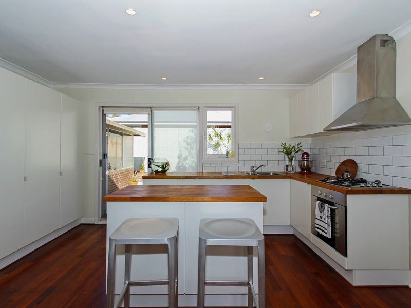 225 Winterfold, Coolbellup WA 6163