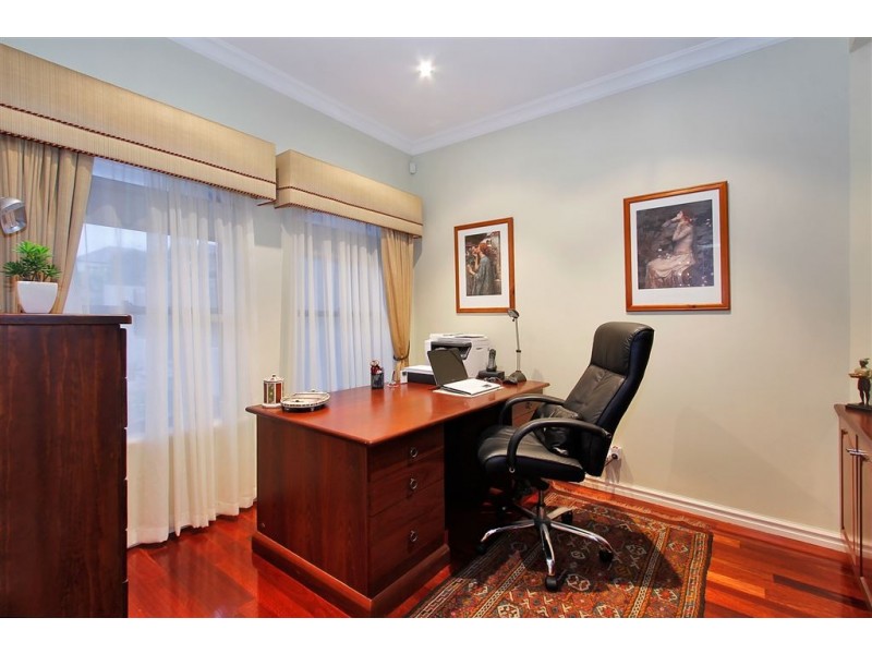 6 Munns Place, Kardinya WA 6163