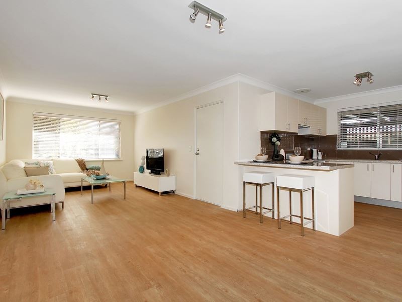39 Dalston Crescent, Kardinya WA 6163