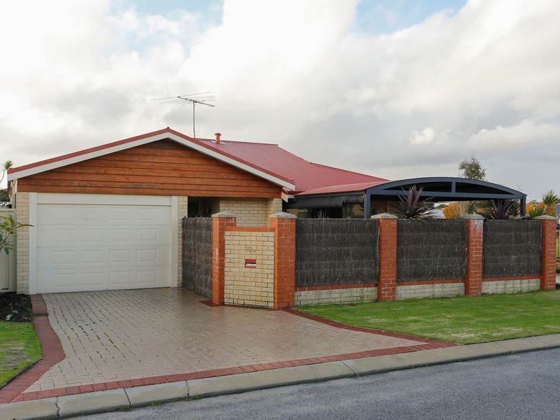 A/10 Makjanich Place, Success WA 6164