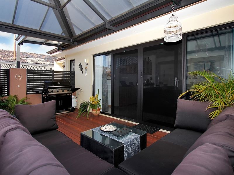 12B Hutchings Way, Kardinya WA 6163