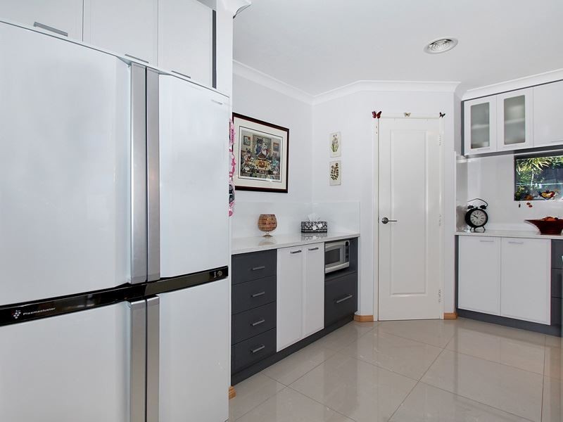 12B Hutchings Way, Kardinya WA 6163