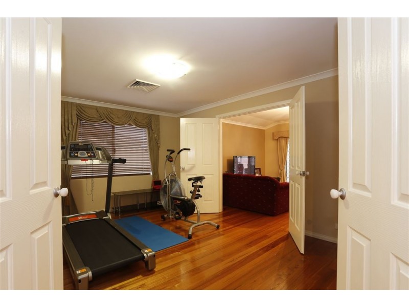 13 Hunter Way, Bertram WA 6167