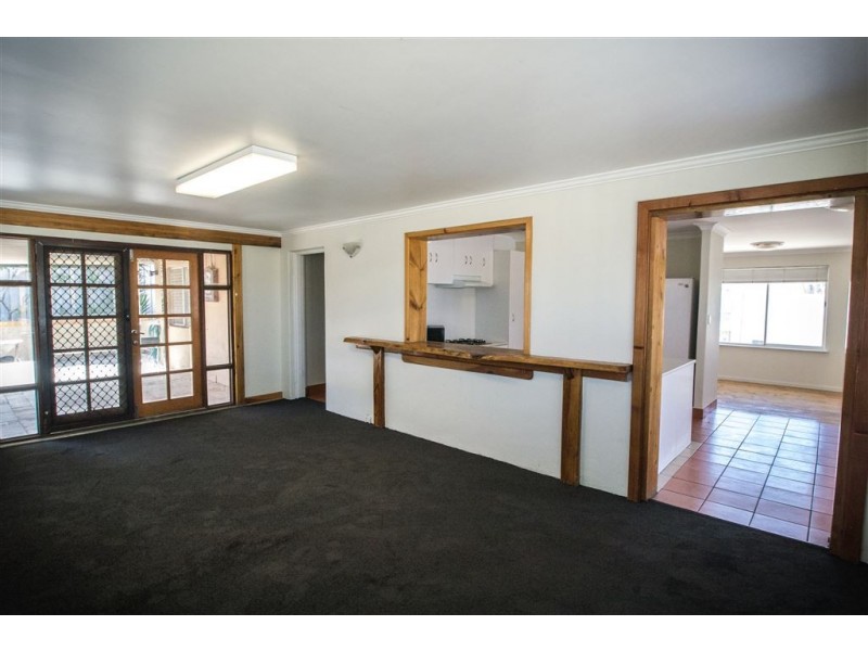 63 Leonard Way, Spearwood WA 6163