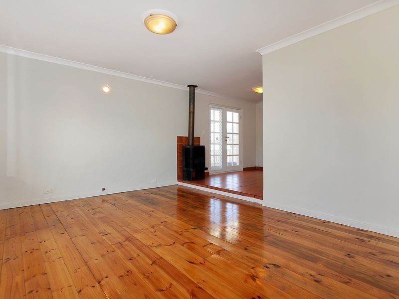 63 Leonard Way, Spearwood WA 6163
