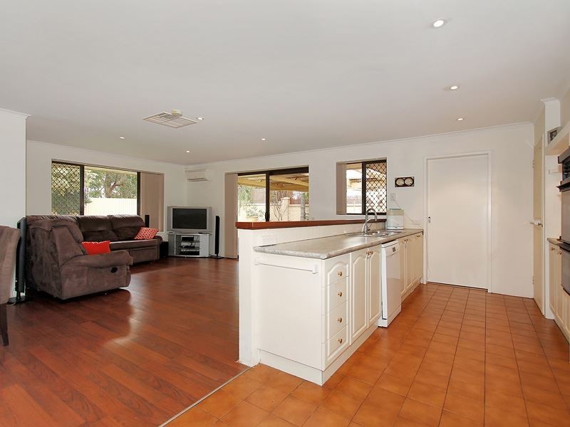 45 Marshall Way, Samson WA 6163