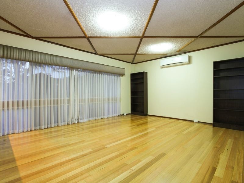 18 Stoddart Way, Bateman WA 6150