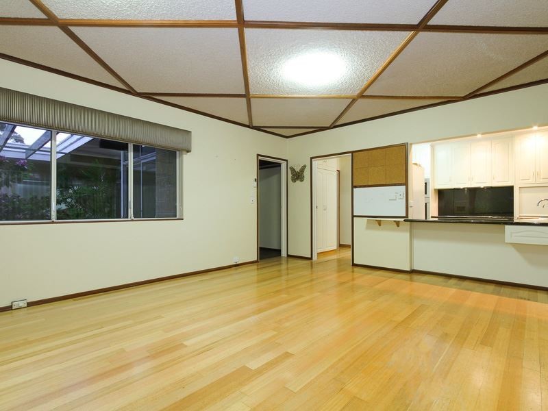 18 Stoddart Way, Bateman WA 6150