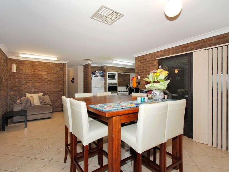 3 Paton Place, Samson WA 6163