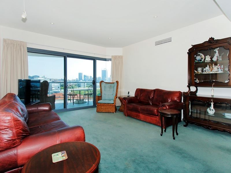 32/19 Bowman Street, South Perth WA 6151