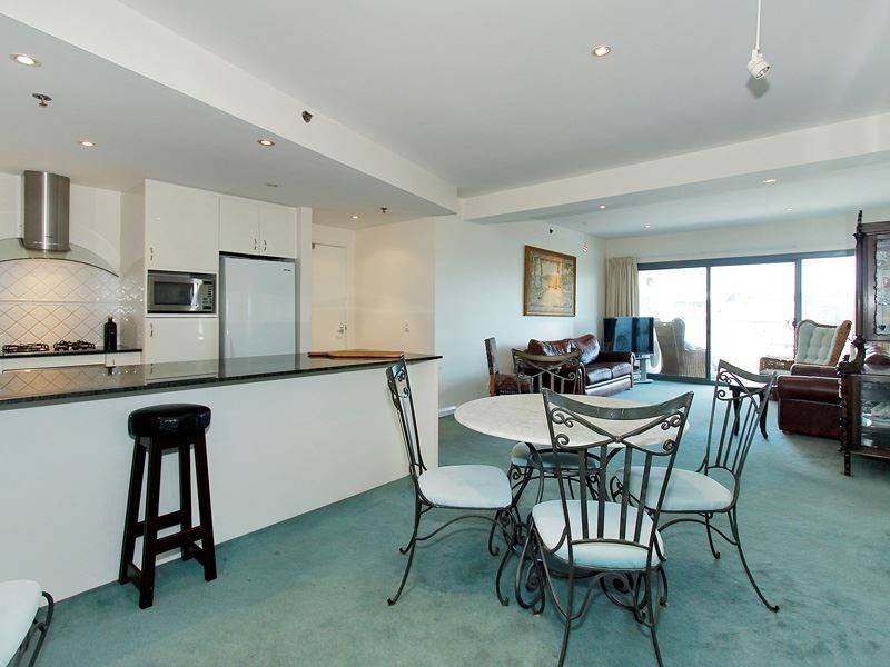 32/19 Bowman Street, South Perth WA 6151