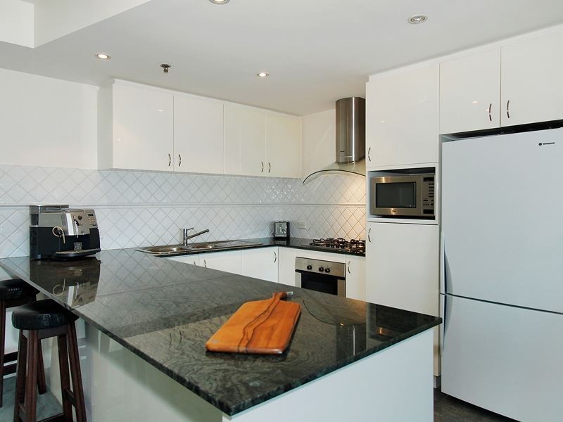 32/19 Bowman Street, South Perth WA 6151