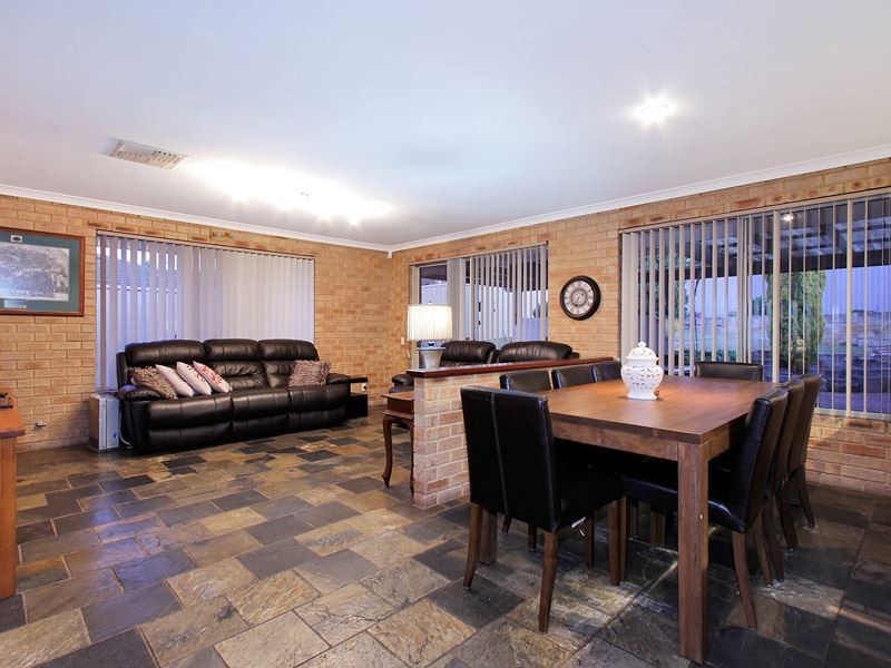 5 Green Court, Kardinya WA 6163