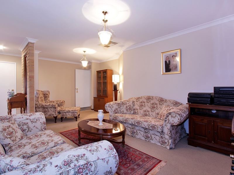 5 Green Court, Kardinya WA 6163