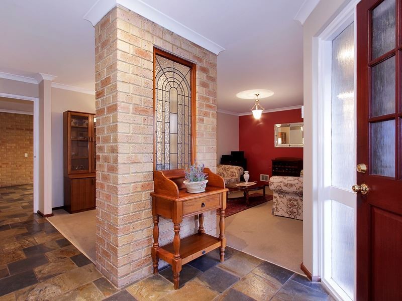 5 Green Court, Kardinya WA 6163