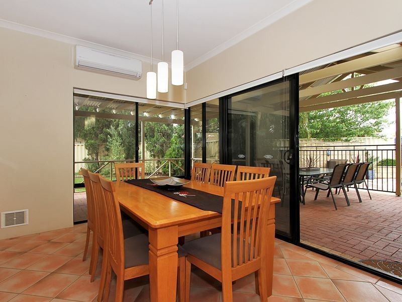 66 Peterborough Circle, North Lake WA 6163