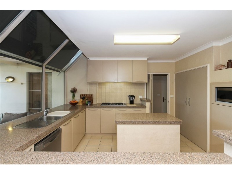 18 Norton Ridge, Winthrop WA 6150