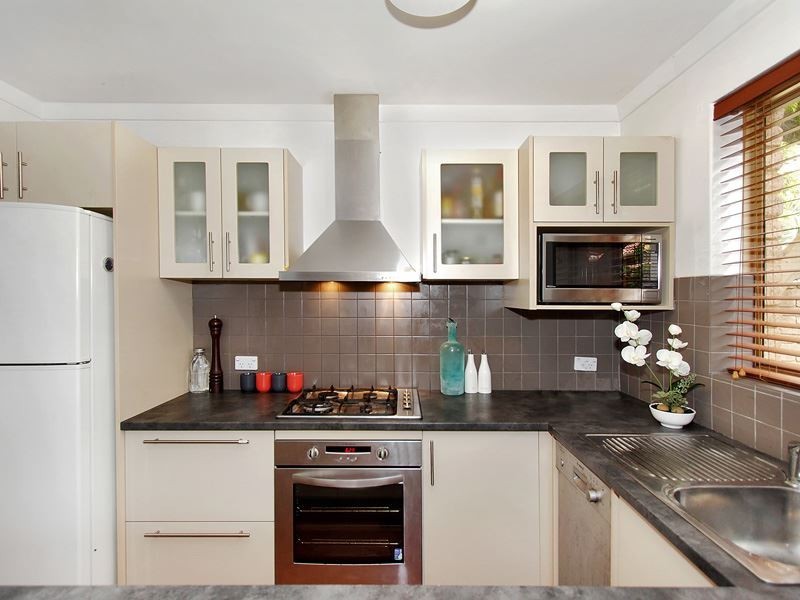 130/2 Wall Street, Maylands WA 6051