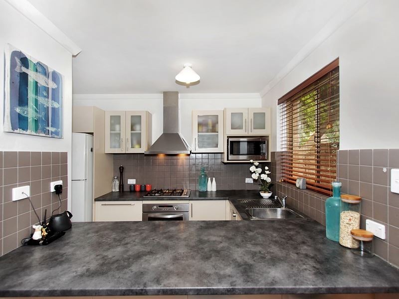 130/2 Wall Street, Maylands WA 6051