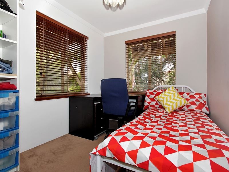 130/2 Wall Street, Maylands WA 6051