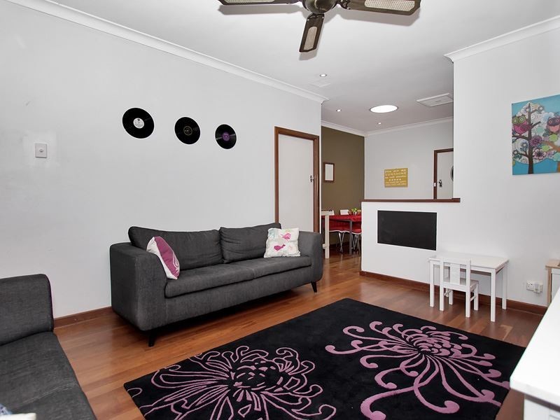 26 Hargreaves Road, Coolbellup WA 6163