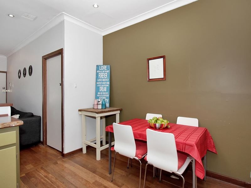 26 Hargreaves Road, Coolbellup WA 6163