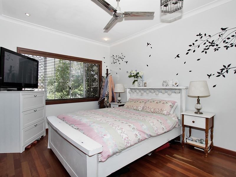 26 Hargreaves Road, Coolbellup WA 6163