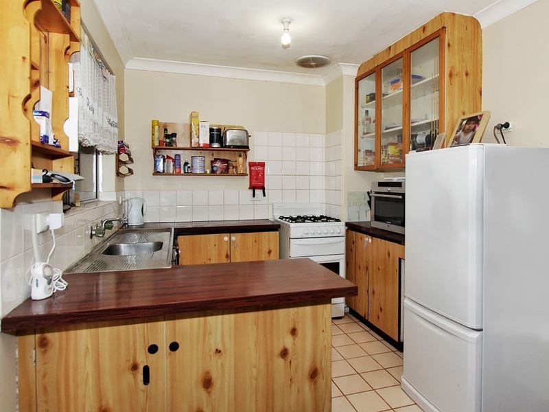 17 Gribble Avenue, Armadale WA 6112