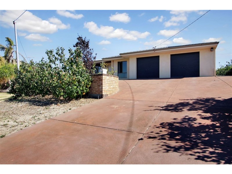 16 Cumbor way, Samson WA 6163