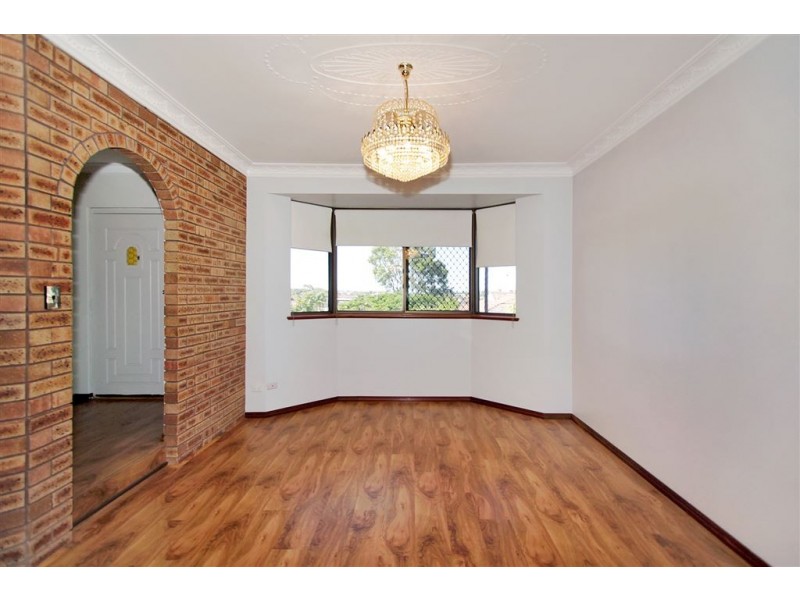 16 Cumbor way, Samson WA 6163