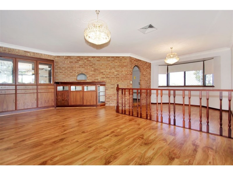 16 Cumbor way, Samson WA 6163