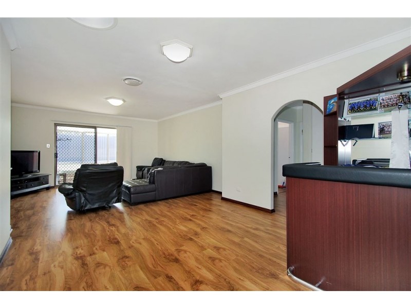 16 Cumbor way, Samson WA 6163