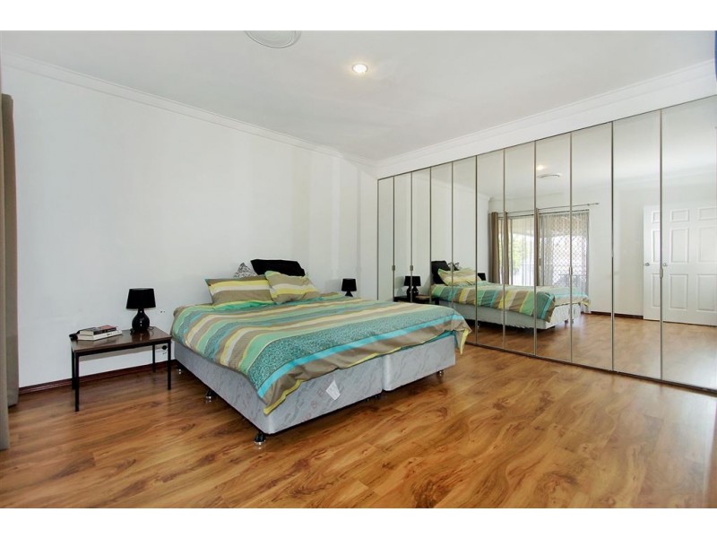 16 Cumbor way, Samson WA 6163